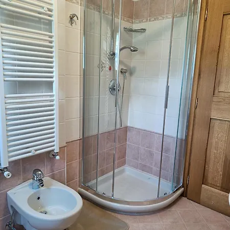 Apartment Baitin Flox